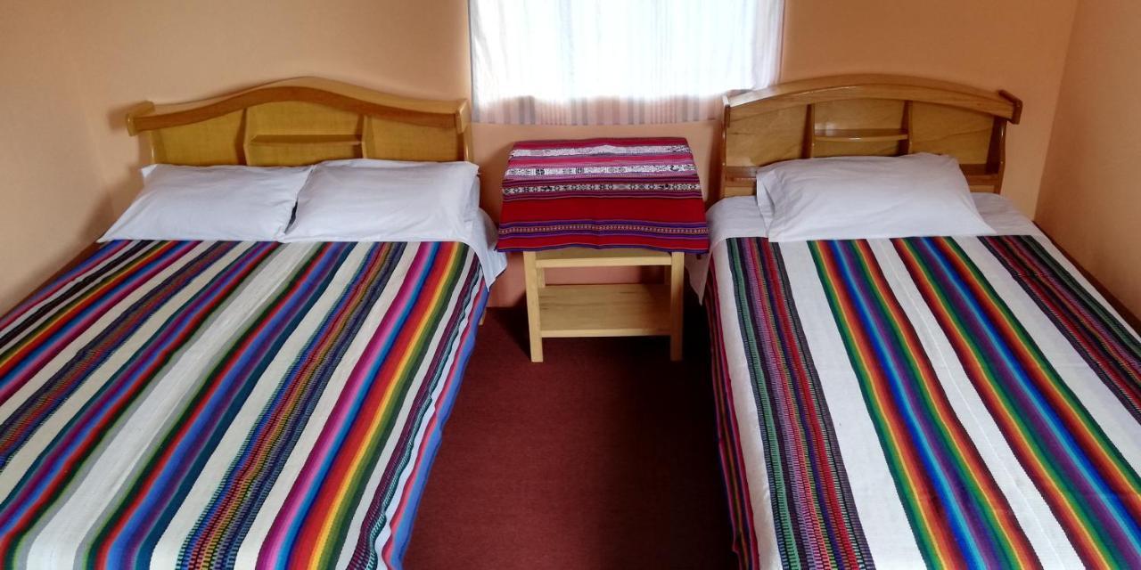 Taquile Hospedaje Mario Huillanopampa Room photo
