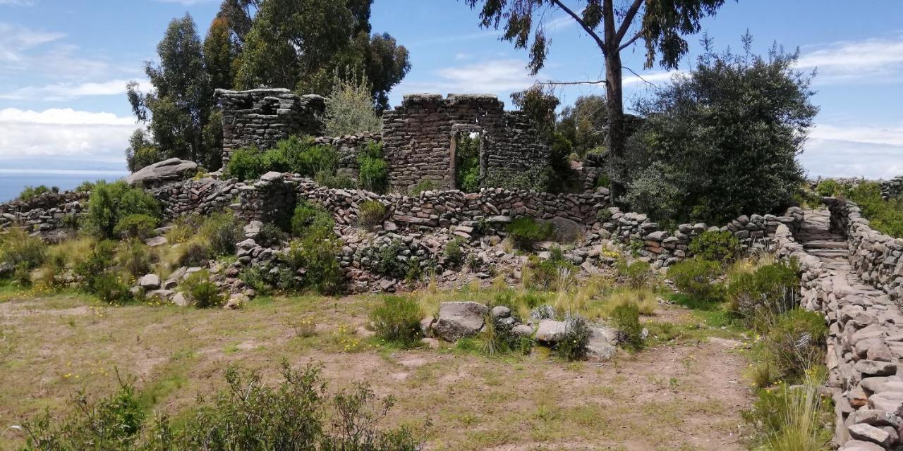 Taquile Hospedaje Mario Huillanopampa Exterior photo